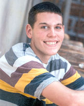 William - 16, M