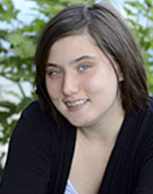 Cassie - 13, F
