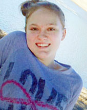 Mikala - 15, F