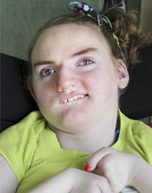 Nicole - 15, F